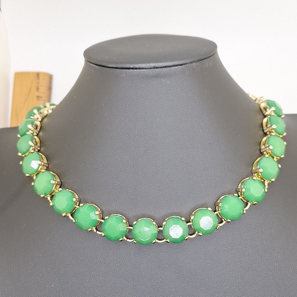 Green Beaded Necklace emerald gold